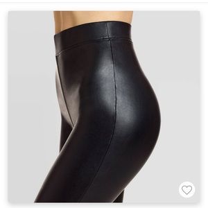 Hue Faux Black Leather Leggings Small NWT!!